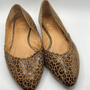 Jack Rogers Leopard flats